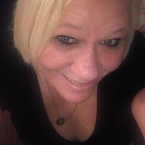 Meet your Posher, Carla